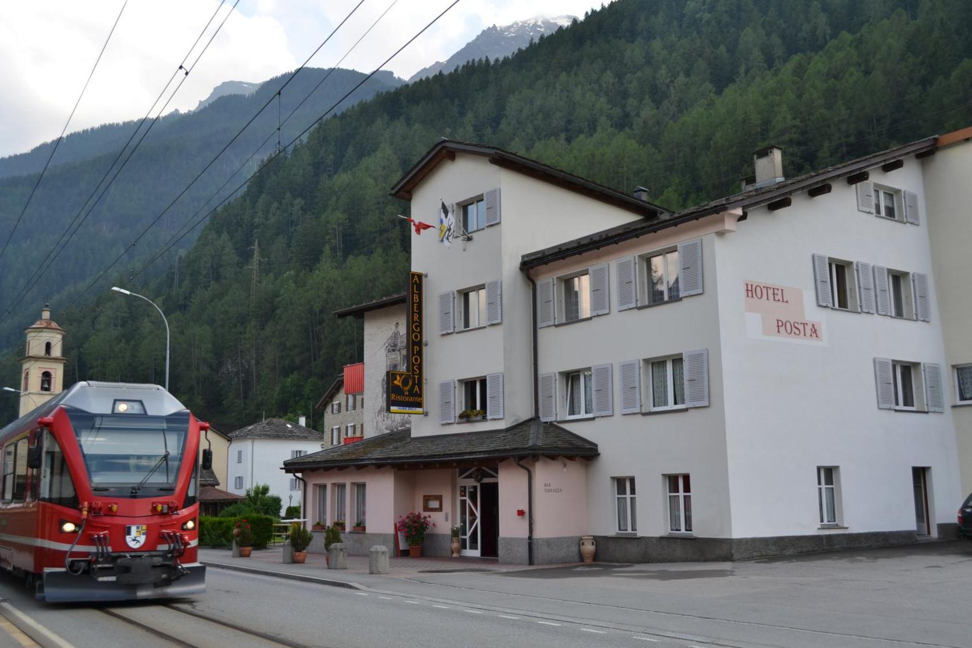Hotel Posta Poschiavo Exterior foto
